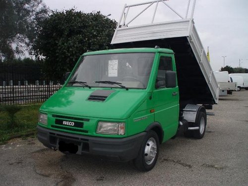 fiat_iveco_daily_35_10_ribaltabile_3lat_96635390327454176.jpg